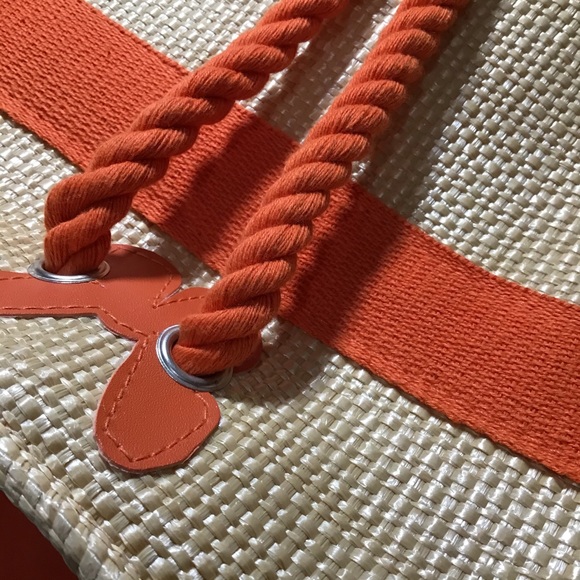 Escada Straw wooven bag :item number boxZ: - Picture 8 of 10